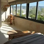 Noi Hotel