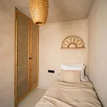Noi Hotel
